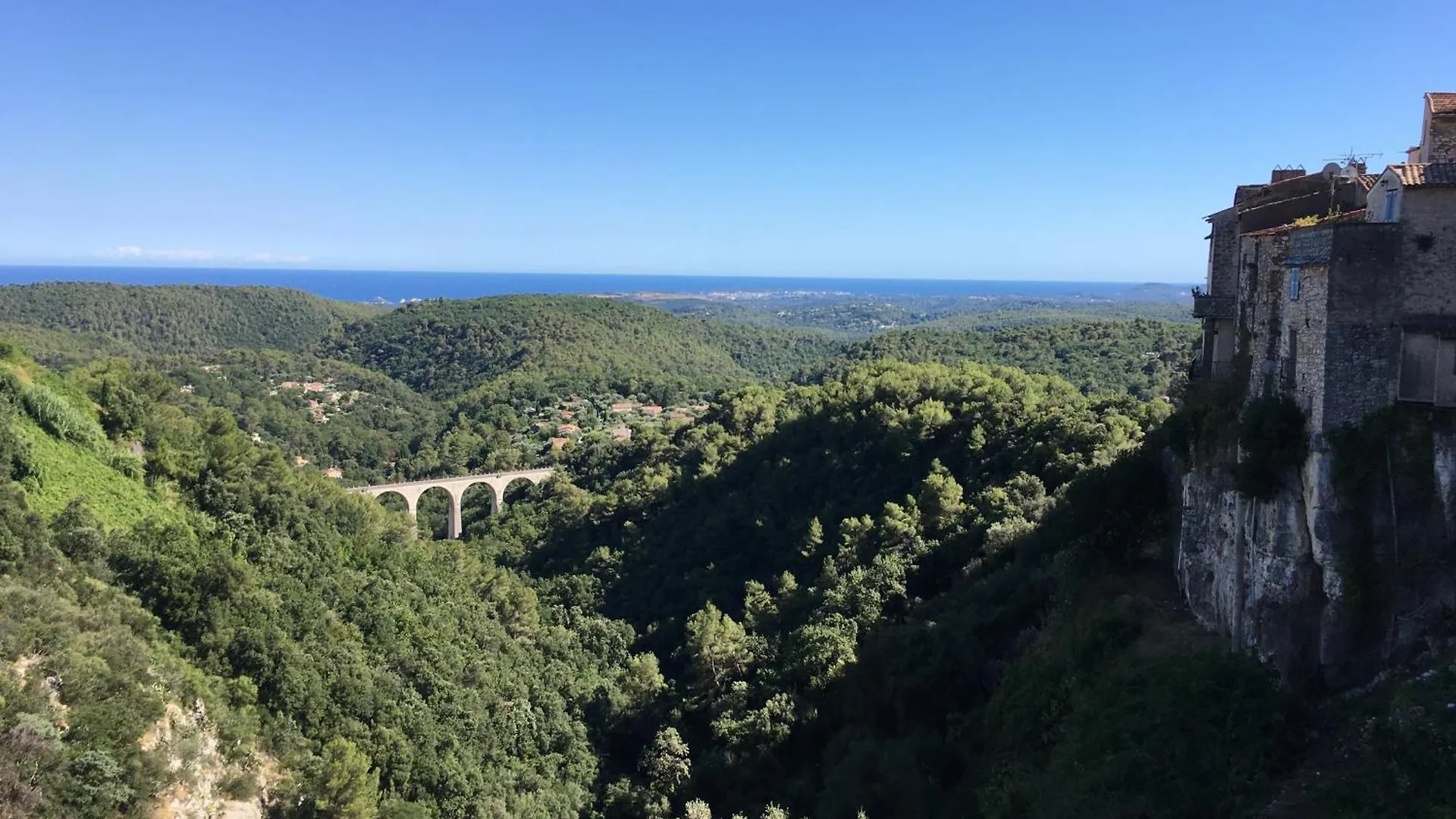 Au Pied Des Baous Bed & Breakfast Vence 0*,  France